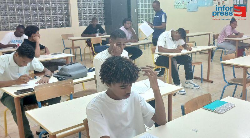 Futebol/Santo Antão Norte: Associação Regional de Futebol forma 13 novos árbitros