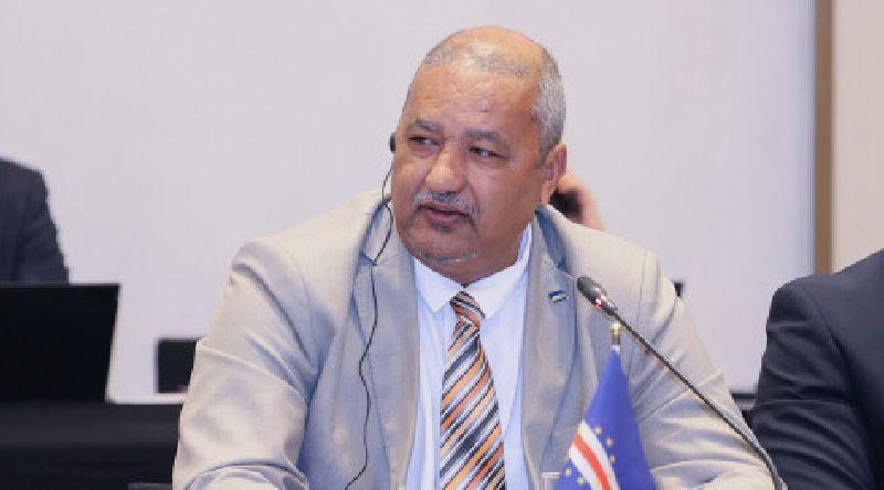 ENTREVISTA: Cabo Verde quer alinhar bolsas de estudo chinesas com prioridades do desenvolvimento nacional - embaixador