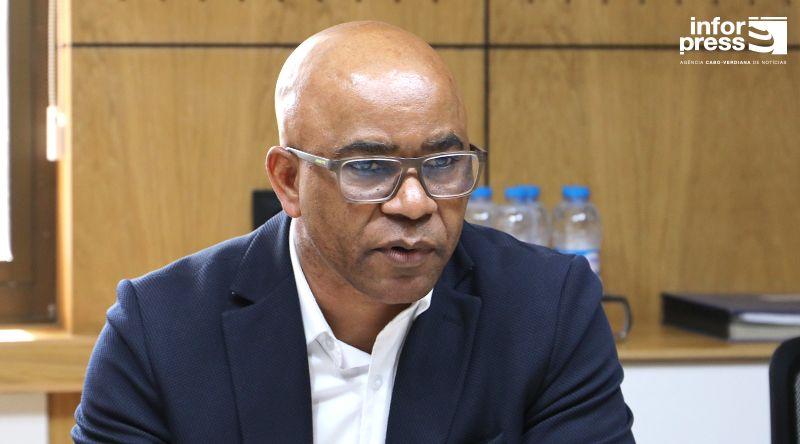 Ministro da Educação visita ilha de Santo Antão no âmbito da preparação do ano lectivo 2026-2027