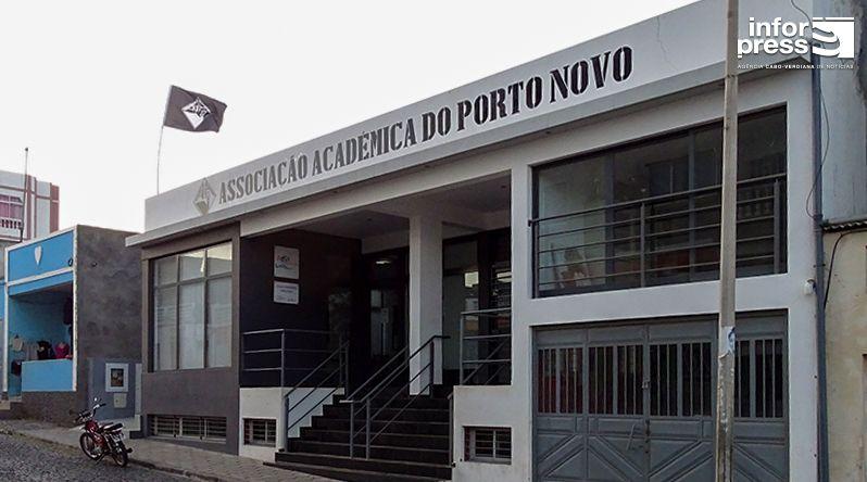 Porto Novo: Académica inicia projecto virado para criar oportunidades aos jovens de Santo Antão