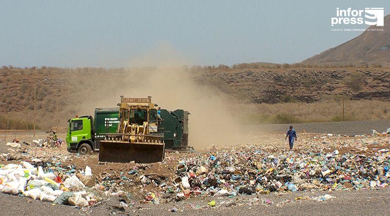 Especialista Recomenda Emergência Ambiental em Santiago