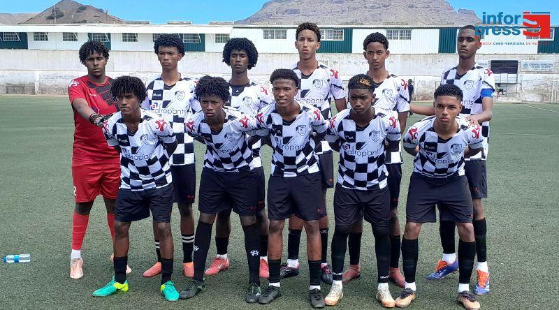 Futebol/Sub-17: Batuque e Bola pra Frente lideram Grupo A só com vitórias
