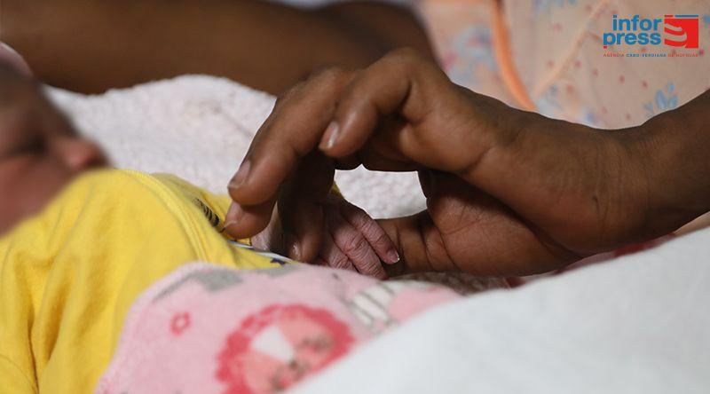 REPORTAGEM: Maternidade desejada e maternidade recusada nas vozes íntimas da infertilidade feminina
