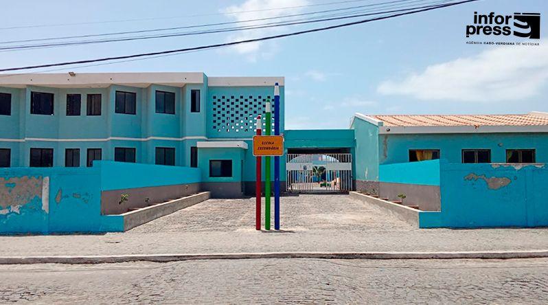 Escola Secundária de Boa Vista pede suspensão do Exame Nacional de Matemática