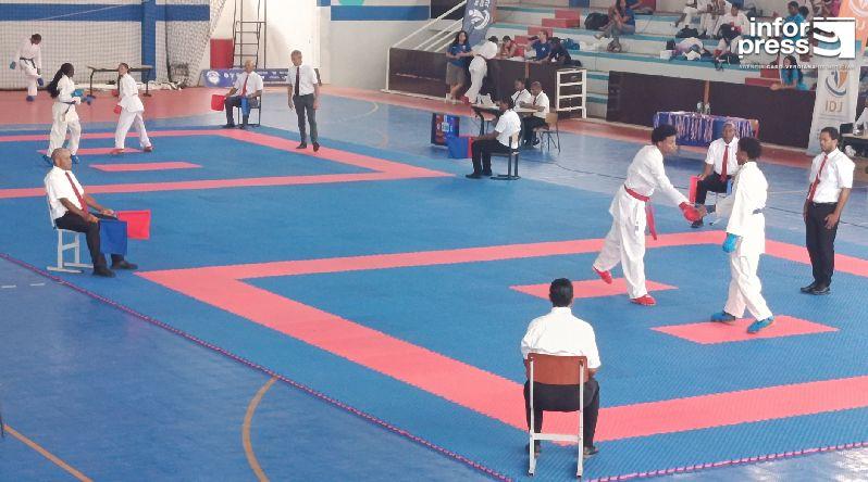Santiago Sul, São Vicente e Santo Antão Sul Brilham no Campeonato Nacional de Karaté