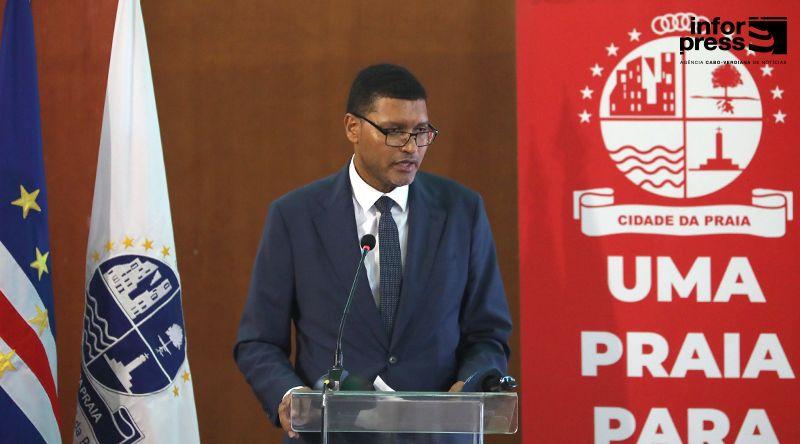 Ministro das Infraestruturas alerta para riscos do crescimento urbano sem planeamento