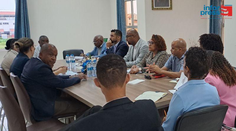 Santiago Norte: Comissão parlamentar identifica falta de funcionários e más condições nos tribunais (c/áudio)