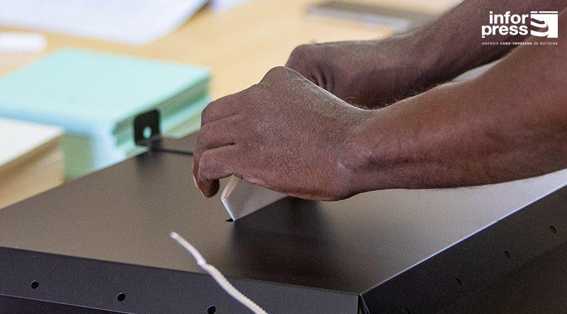 Eleições Presidenciais em Cabo Verde a 15 de Novembro