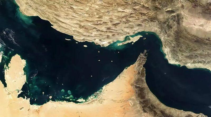 Irão Fecha Novamente Estreito de Ormuz Após Ataques Israelitas