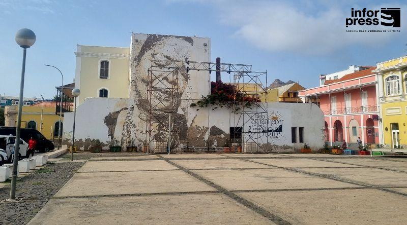 Fan Zones em Mindelo Prometem Apoio aos Tubarões Azuis