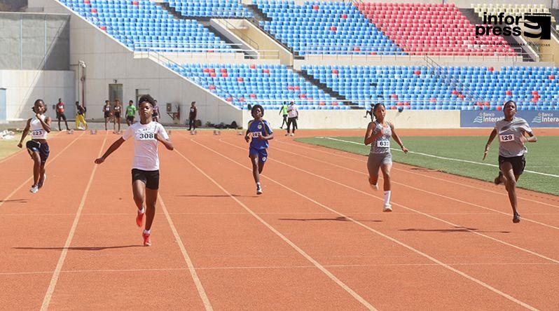 Atletismo/Santiago Sul: Djuma Tamba e Lucineia Santos vencem 100 metros na terceira jornada do regional