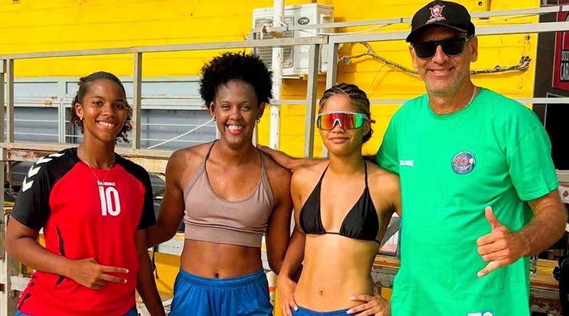 Voleibol de Praia: Gabriela e Yanda representam Cabo Verde no Campeonato Africano Sub-18 no Senegal