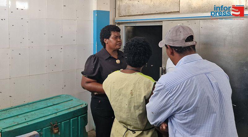 Boa Vista: Governo vai estudar novo sistema de frio e energias renováveis para a Peixaria Municipal de Sal Rei