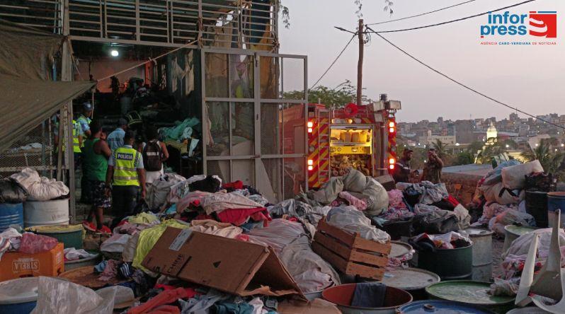 Incêndio/Ponta Belém: Jónica Brito defende reforço da segurança nos mercados e aposta na prevenção