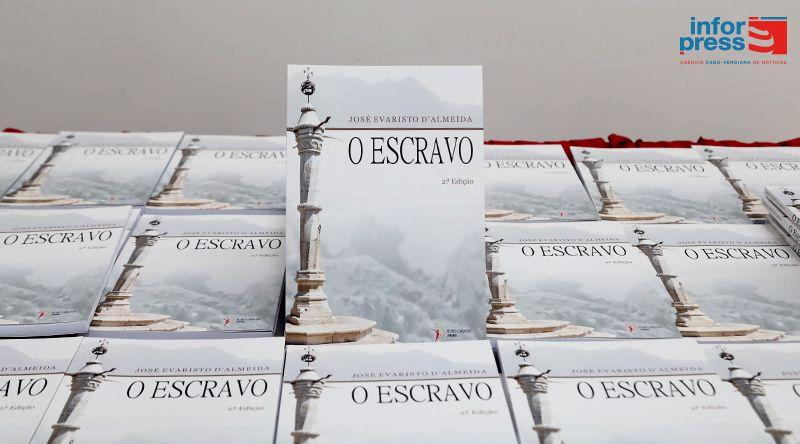 Obra “O Escravo”, de José Evaristo de Almeida, apresentada em nova edição na Praia