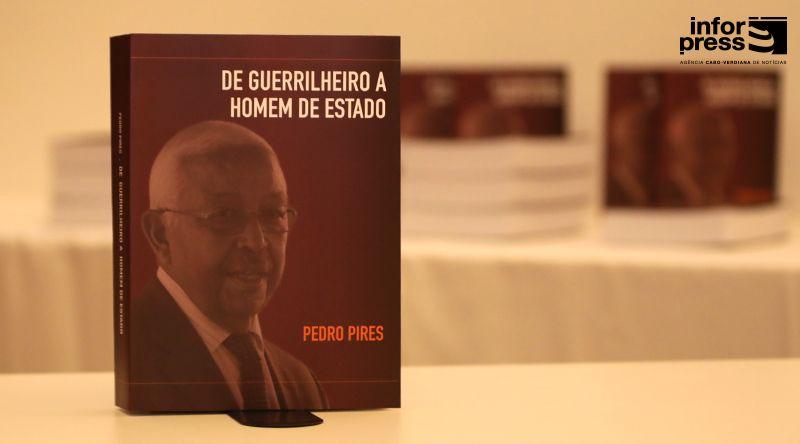 São Vicente: Mindelo recebe lançamento da obra “De Guerrilheiro a Homem de Estado” do comandante Pedro Pires