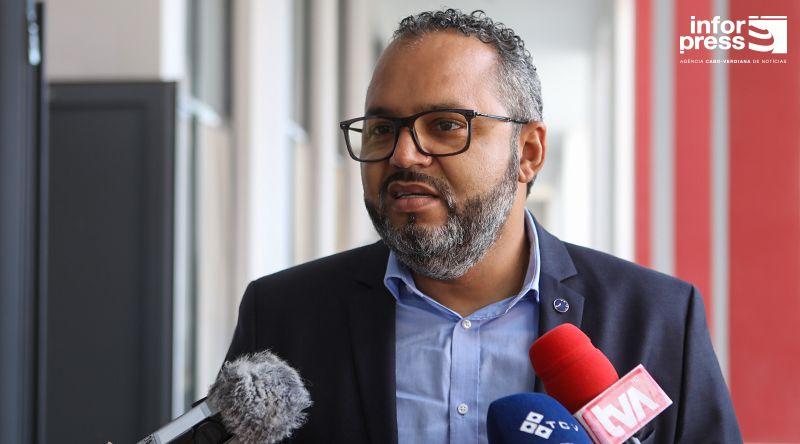 Mosteiros: Presidente da Assembleia Municipal apela à união para impulsionar desenvolvimento do município