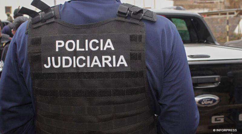 Detenção de Suspeitos de Tráfico de Droga em Praia