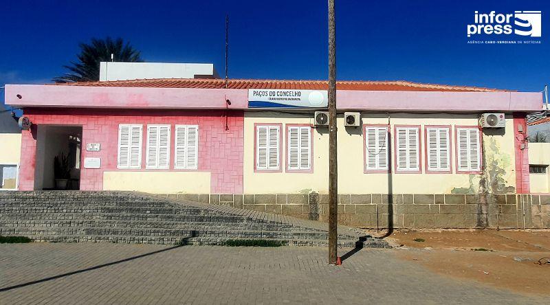 Boa Vista: Siacsa ameaça avançar para tribunal contra câmara municipal por incumprimento do PCFR e reajustes salariais