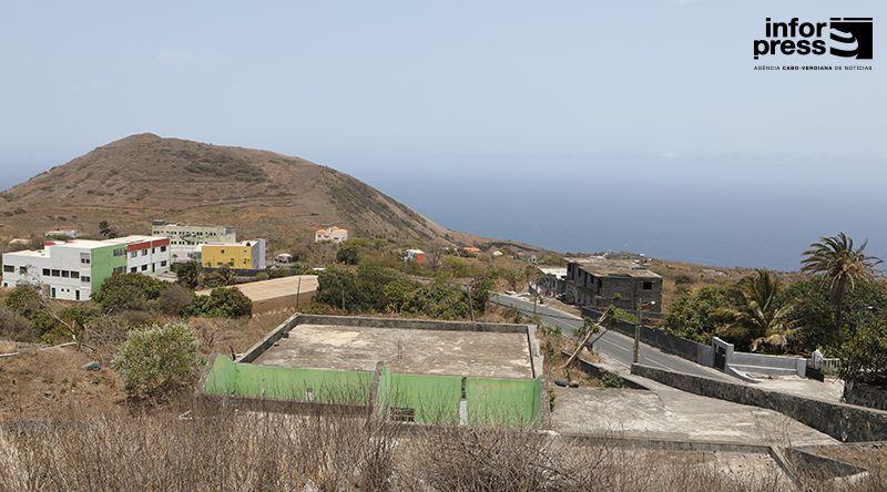 São Filipe: Câmara lança concurso público para requalificação de escola de Ponta Verde