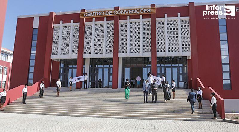 Docente da Uni-CV alerta para o risco de enfraquecimento do crioulo cabo-verdiano em contexto da diáspora