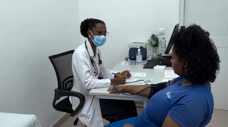 Estigma e Receio Afastam Jovens do Rastreio de ISTs