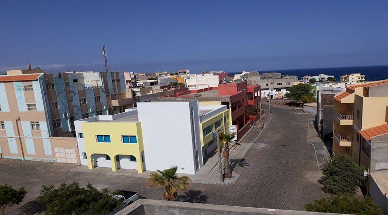 Porto Novo/Educação: Programa da autarquia aposta na criação de condições que contribuam para sucesso escolar