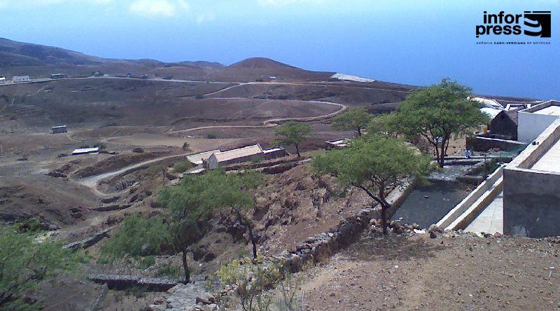 Porto Novo: Projecto Sol do Planalto Norte na fase de conclusão com instalação de energia eléctrica a 26 famílias
