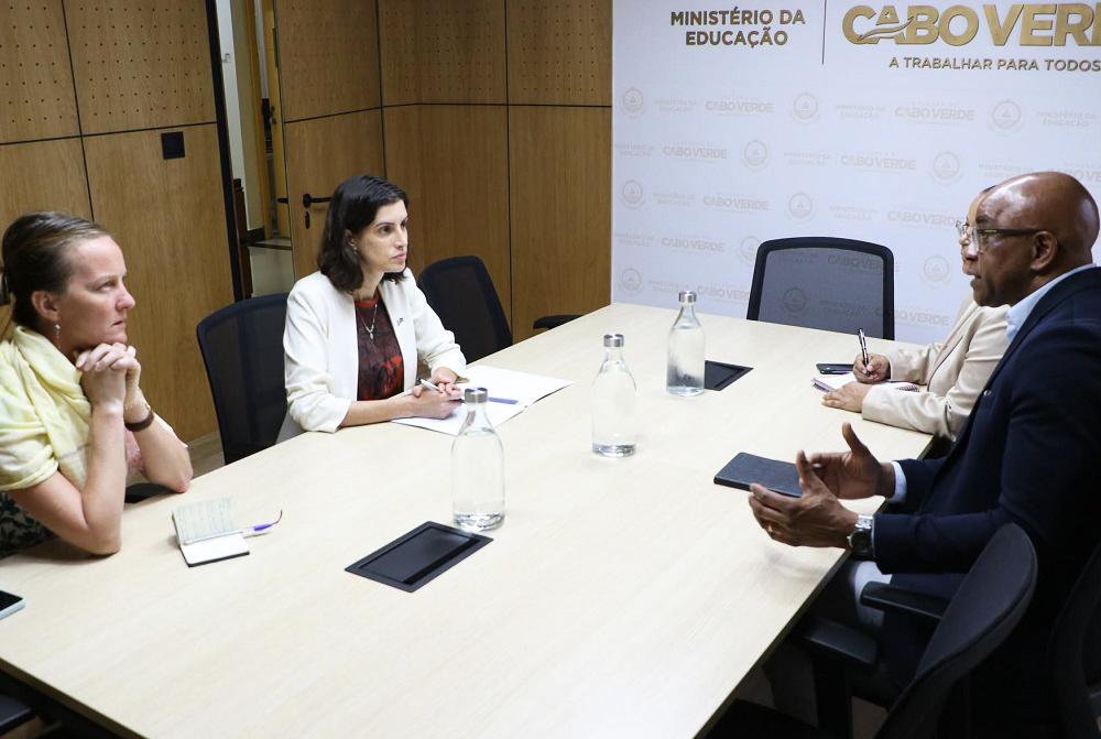 Cabo Verde e Reino Unido reforçam parceria na Educação