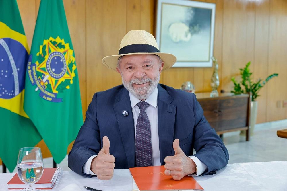 Primeiro-ministro felicita Lula da Silva e quer aprofundar cooperação com o Brasil