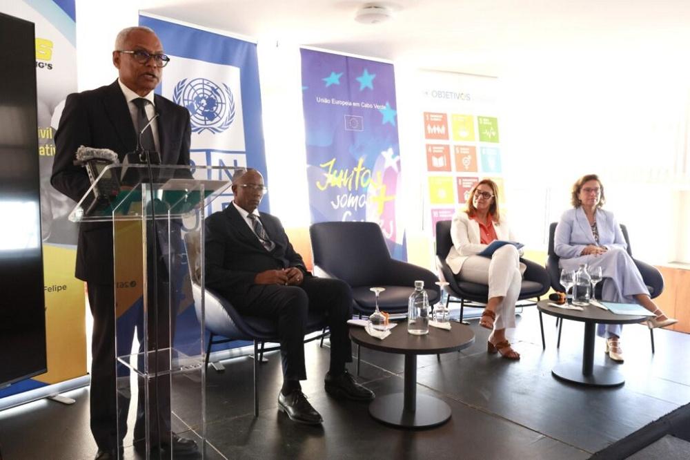 José Maria Neves: Democracia “não se faz apenas com eleições periódicas”