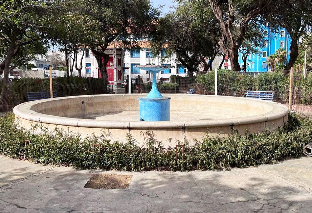 Obra da Praça Nova embargada. Câmara de São Vicente “esqueceu-se” de pedir parecer ao IPC