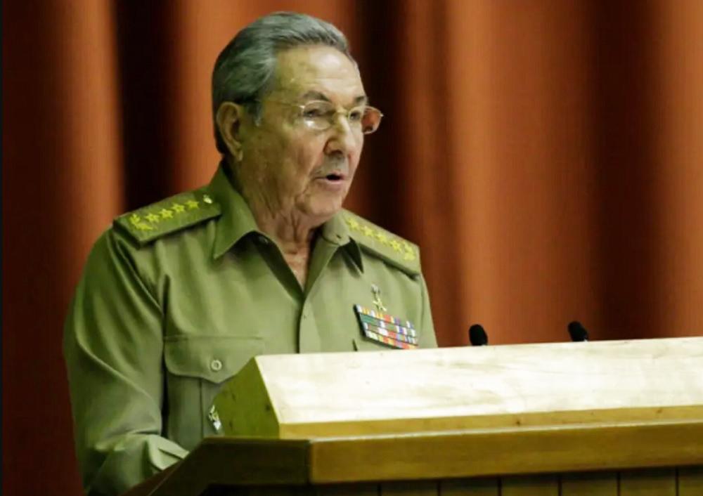 Cuba condena “manobra repreensível” dos EUA ao emitir mandado de prisão contra Raúl Castro