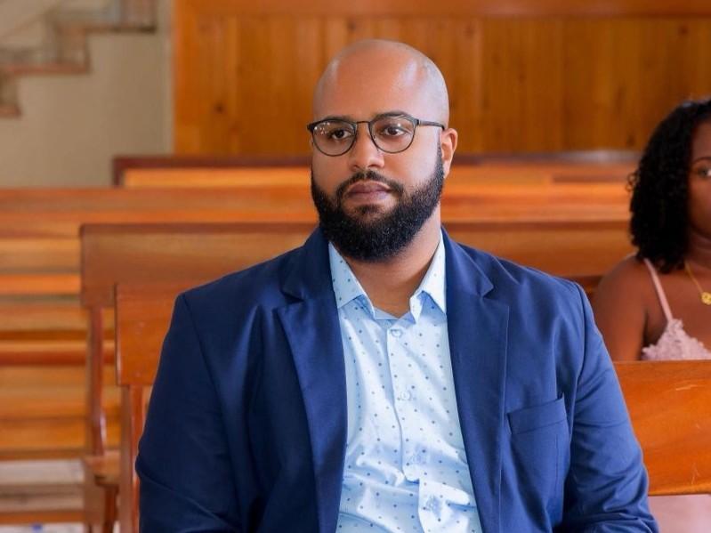 Juventude sem casa: Entre o Direito Constitucional e a Realidade!