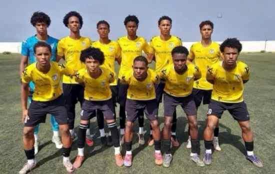Batuque Futebol Clube Campeão Nacional Sub-19