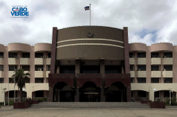 Política/
Governo decreta dois dias de luto nacional