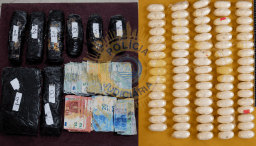 Dois cidadãos guineenses ficam em prisão preventiva após detenções com cocaína nos aeroportos da Praia e do Sal