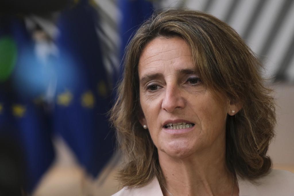 Mundo/
Bruxelas não vai mudar regras tecnológicas para evitar conflito com EUA