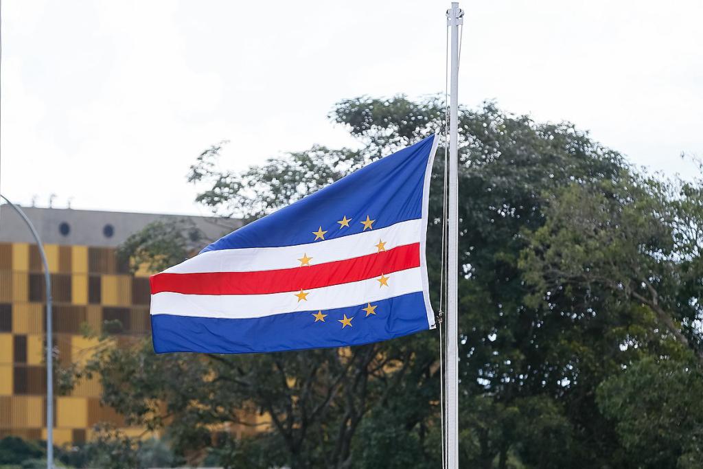 País/
Fogo/Acidente: Dia da Diplomacia Cabo-verdiana terá tributo aos 25 mortos no Fogo