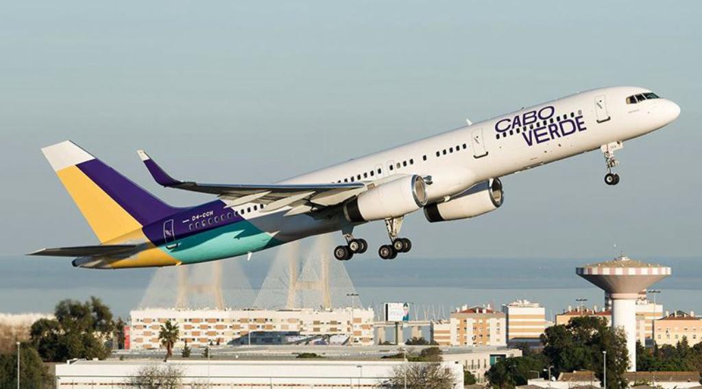 Economia/
Cabo Verde Airlines lança nova rota Sal-Recife