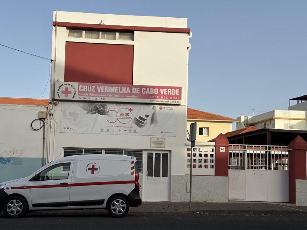 País/
Cruz Vermelha de Cabo Verde promove projecto “Educar Para Incluir” em Achada Grande Trás