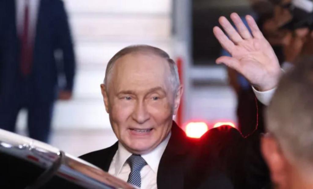 Mundo/
Partido de Putin perto de garantir maioria com 90% dos votos apurados