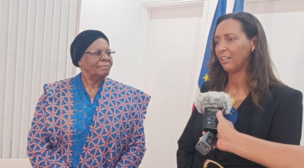 Política/
Cabo Verde e Namíbia querem reforçar cooperação bilateral e acelerar acordos diplomáticos e económicos