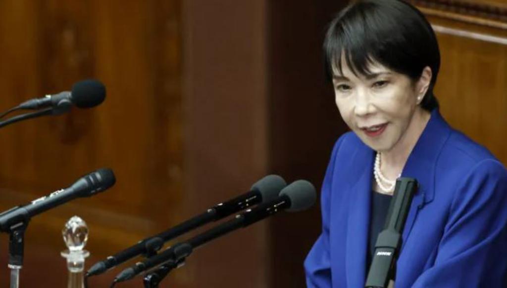 Mundo/
Primeira-ministra japonesa quer construir "relação estável" com a China