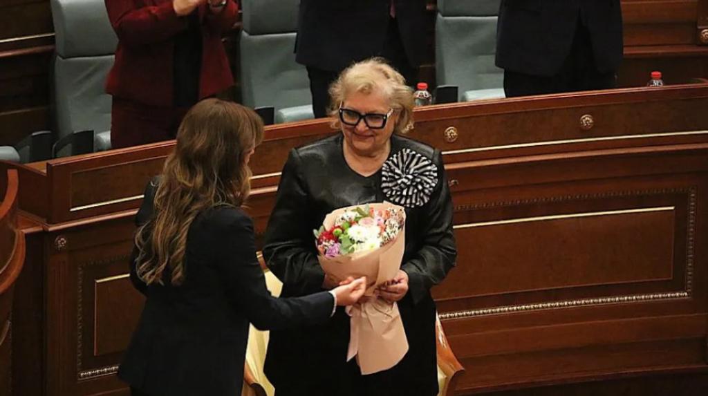 Mundo/
Economista Justina Shiroka Pula eleita Presidente do Kosovo