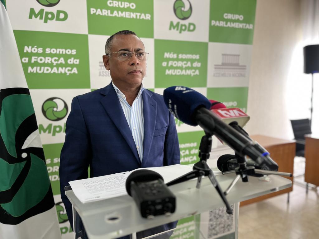 Política/
MpD defende melhores resultados das reformas aprovadas no sector da Justiça
