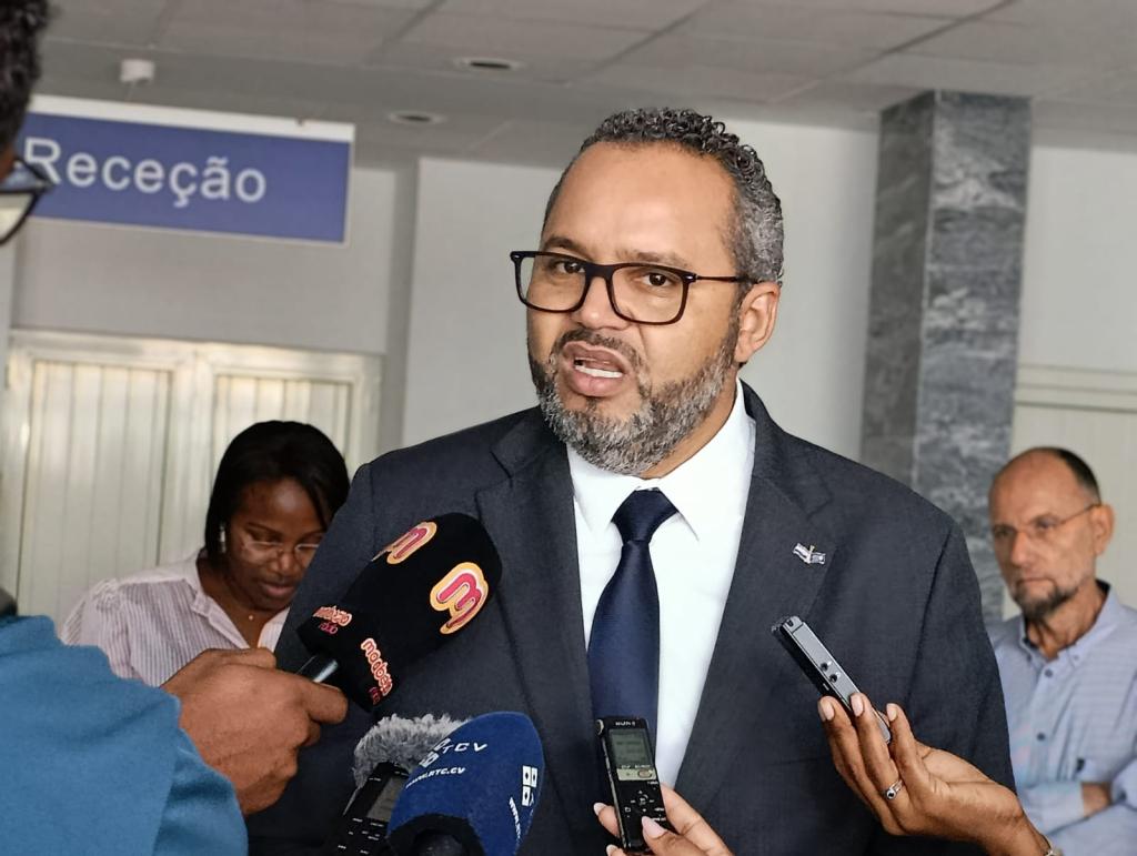 Governo prevê reforçar diagnóstico precoce do cancro a partir de 2027
