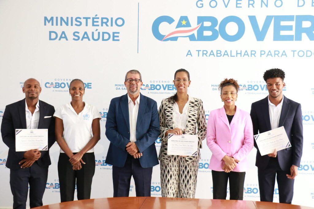 Navio Hondius: Ministério da Saúde homenageia equipa médica que respondeu ao surto