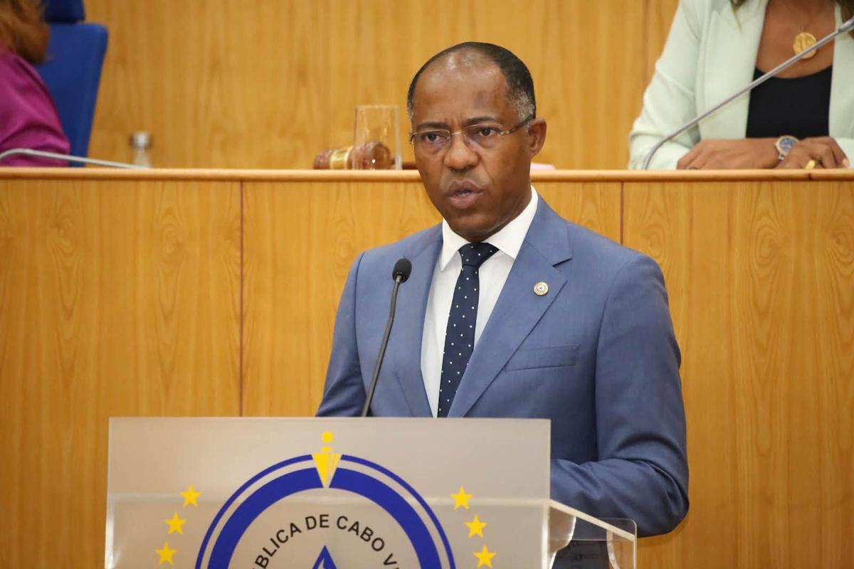 Francisco Carvalho preside Encontro de Quadros Cabo-Verdianos em Portugal