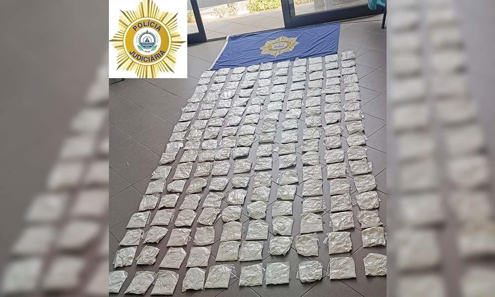 São Vicente: Prisão preventiva para mulher apanhada com mais de 17kg de cocaína do Aeroporto Cesária Évora